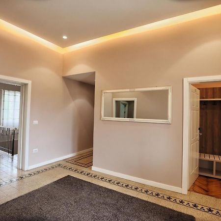 Vila Casablanca - Boutique Hotel & Restaurant Shkoder Exterior photo