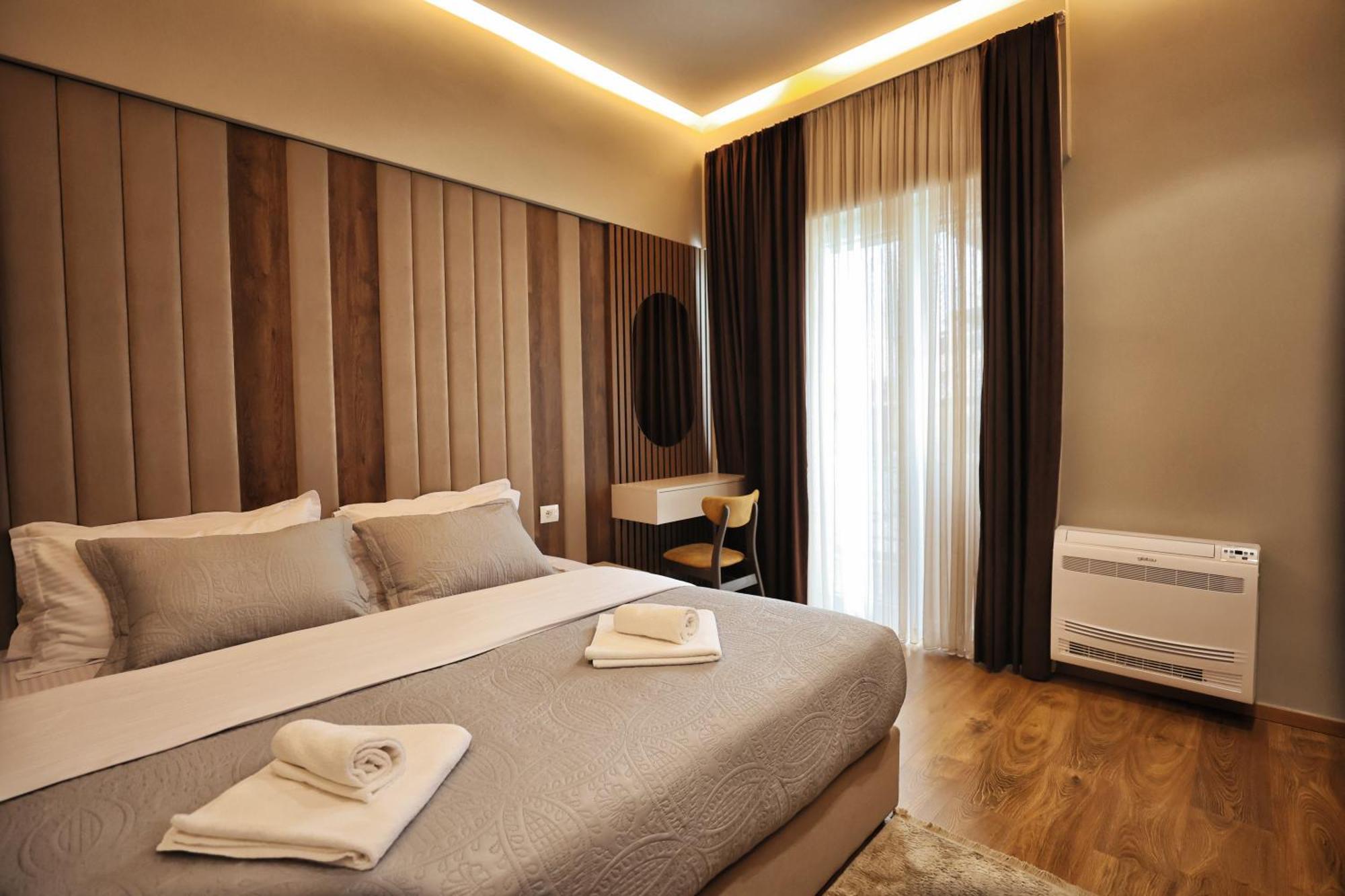Vila Casablanca - Boutique Hotel & Restaurant Shkoder Exterior photo